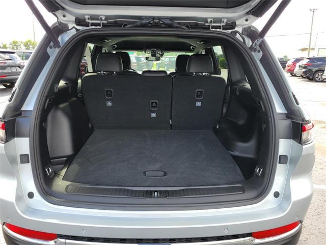 used 2024 Jeep Grand Cherokee car, priced at $35,277