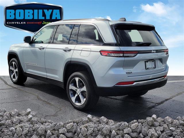 used 2024 Jeep Grand Cherokee car, priced at $35,277