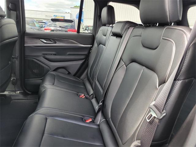 used 2024 Jeep Grand Cherokee car, priced at $35,277