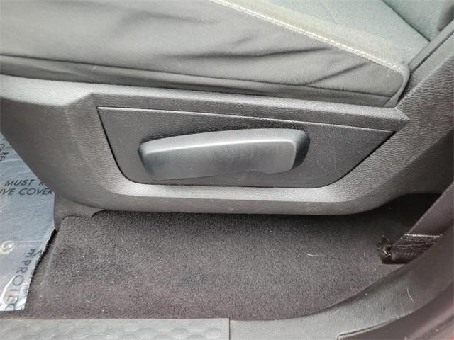 used 2021 Ram 1500 Classic car, priced at $25,994