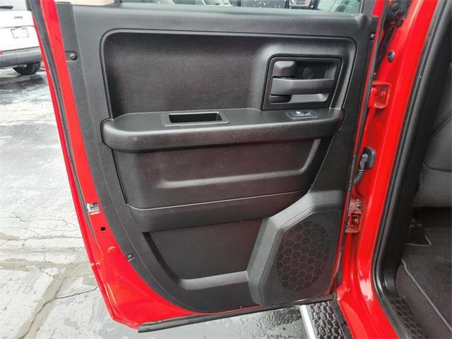 used 2021 Ram 1500 Classic car, priced at $25,994