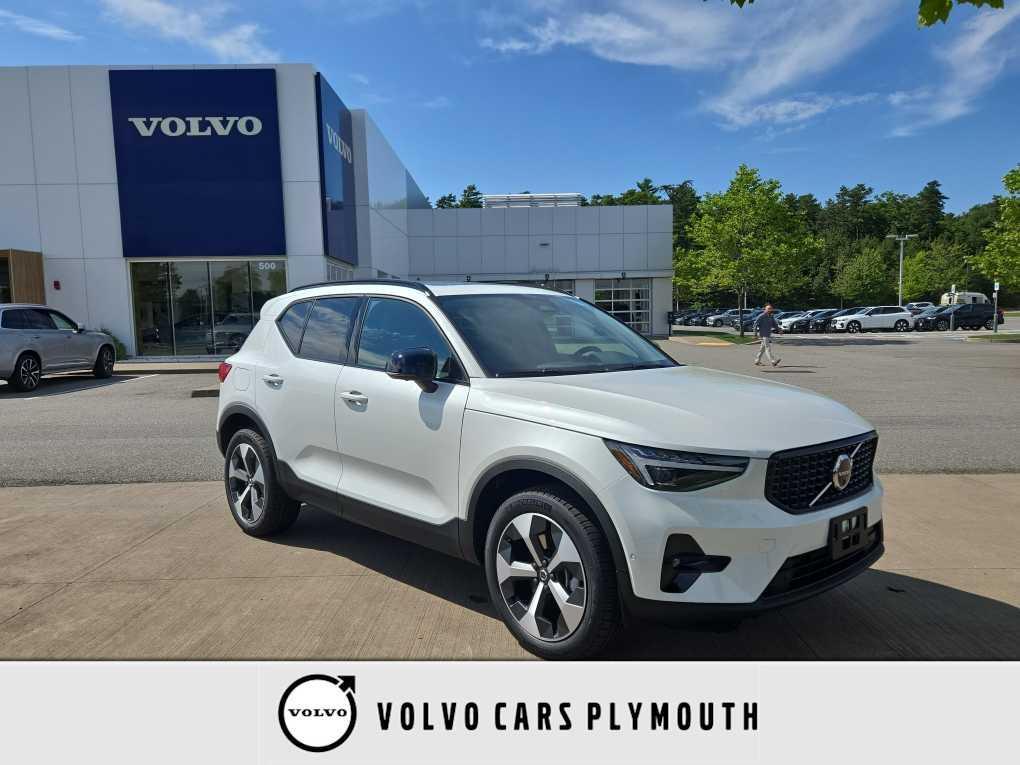 new 2026 Volvo XC40 car, priced at $50,150
