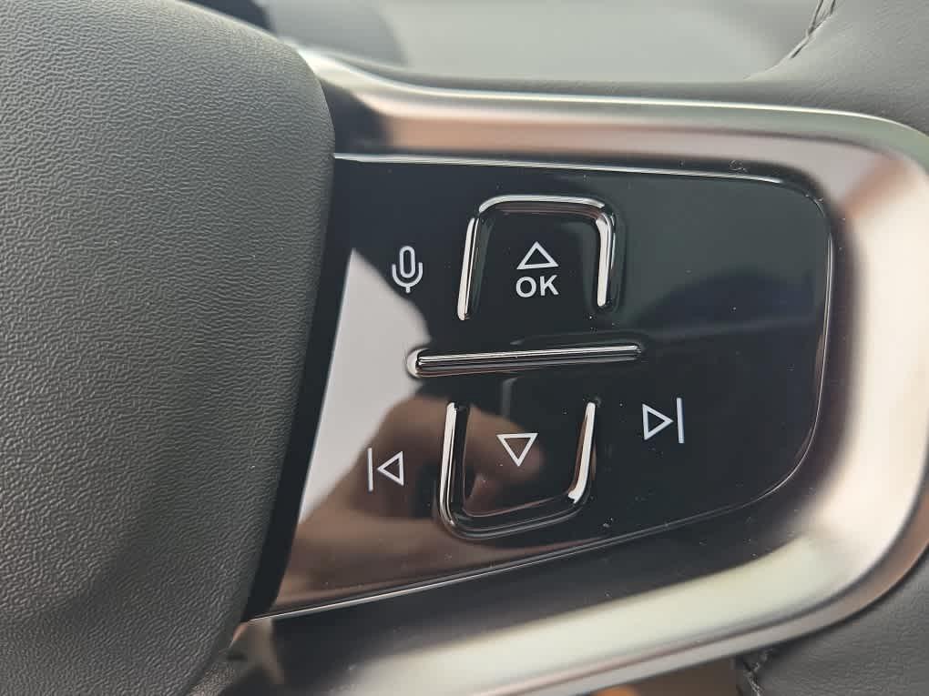 new 2025 Volvo EX30 car, priced at $47,380