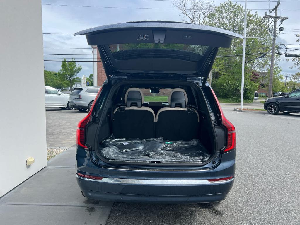 new 2025 Volvo XC90 car, priced at $65,555