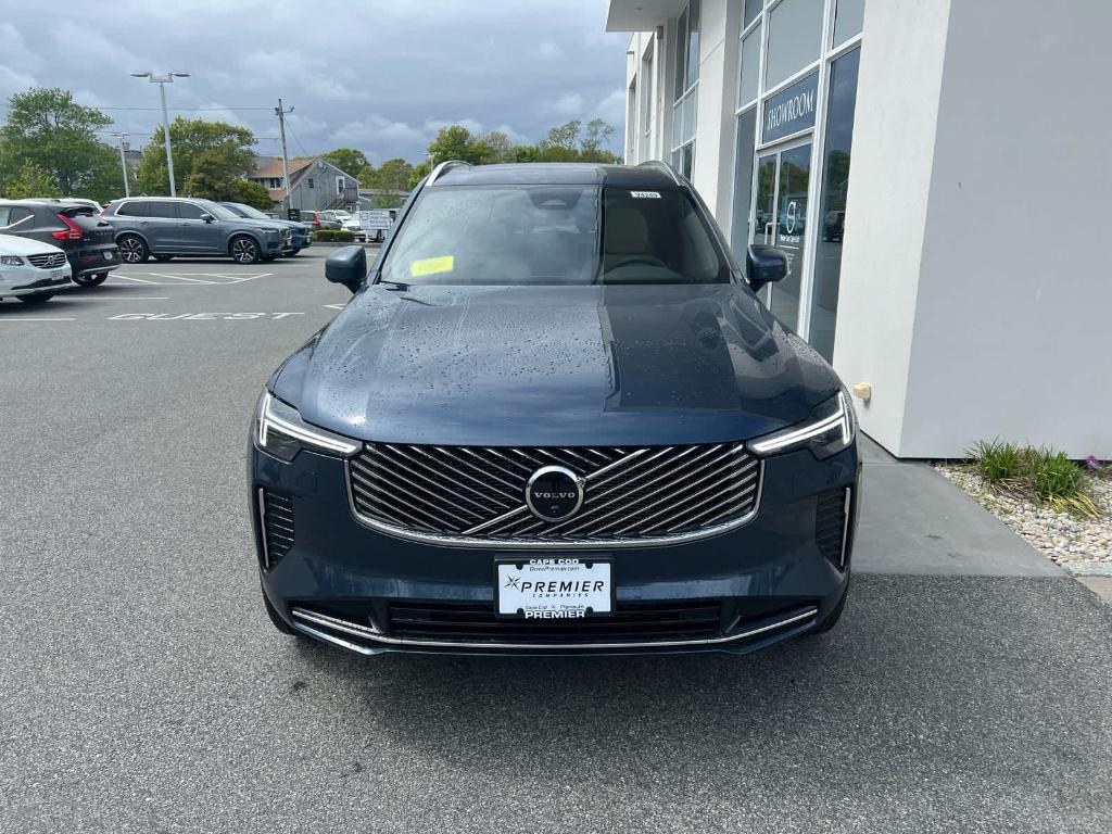 new 2025 Volvo XC90 car, priced at $65,555