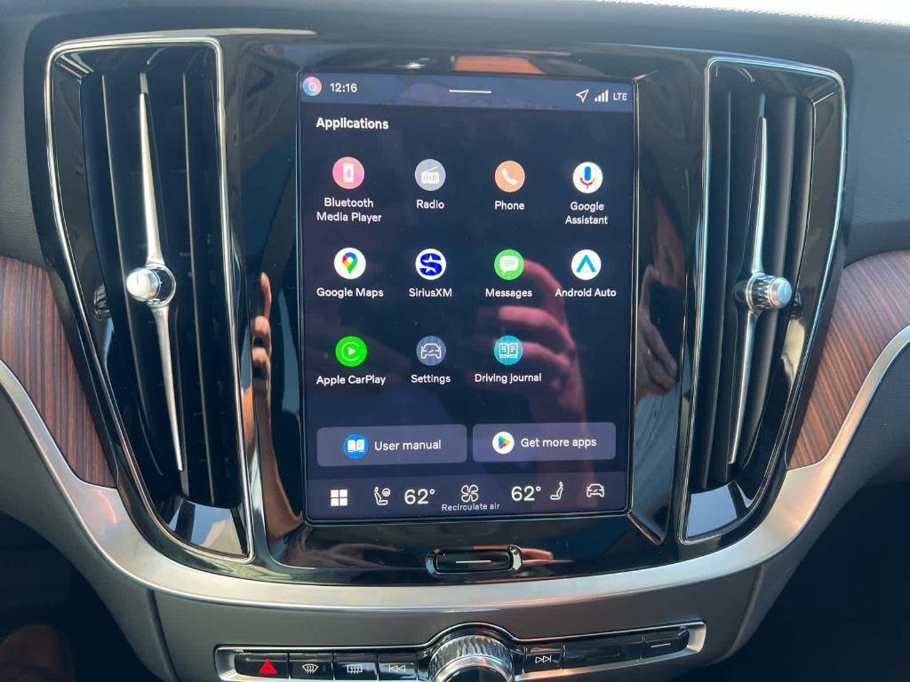 new 2026 Volvo V60 Cross Country car