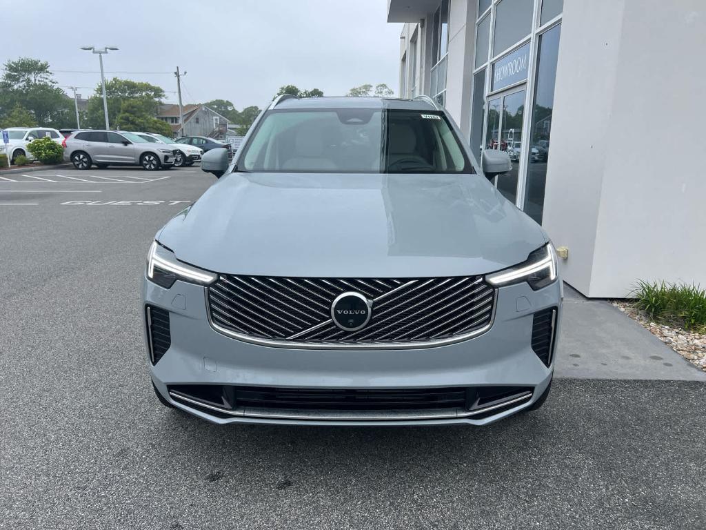 new 2025 Volvo XC90 Plug-In Hybrid car, priced at $81,685
