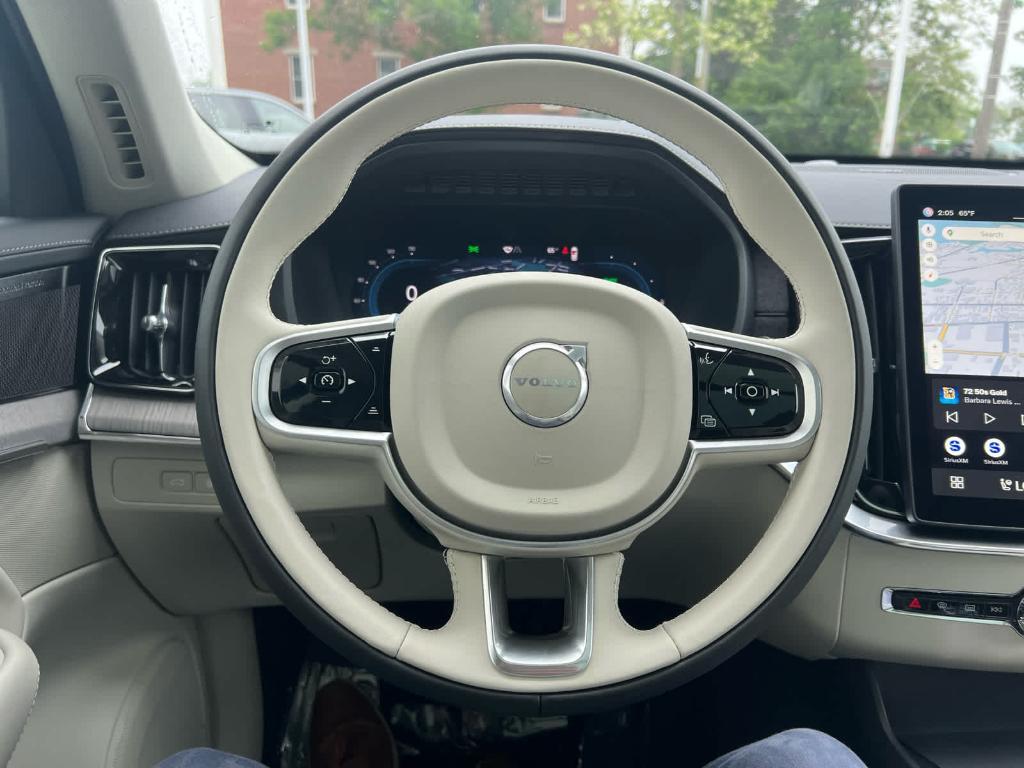 new 2025 Volvo XC90 Plug-In Hybrid car, priced at $81,685