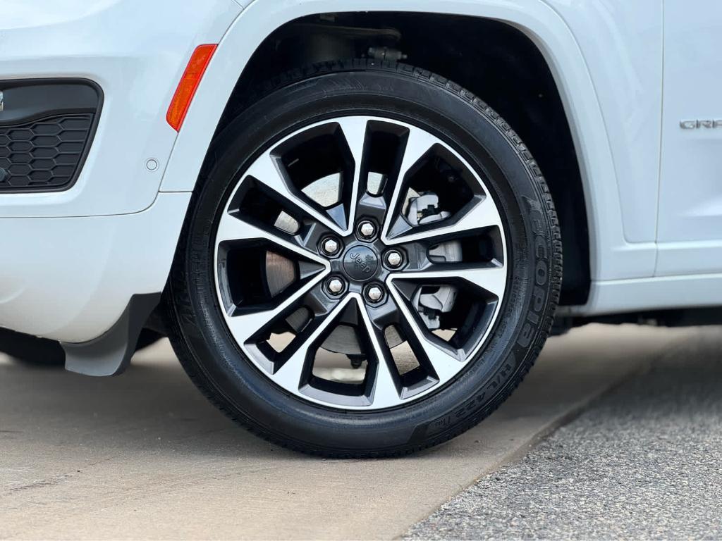 used 2023 Jeep Grand Cherokee 4xe car, priced at $39,900