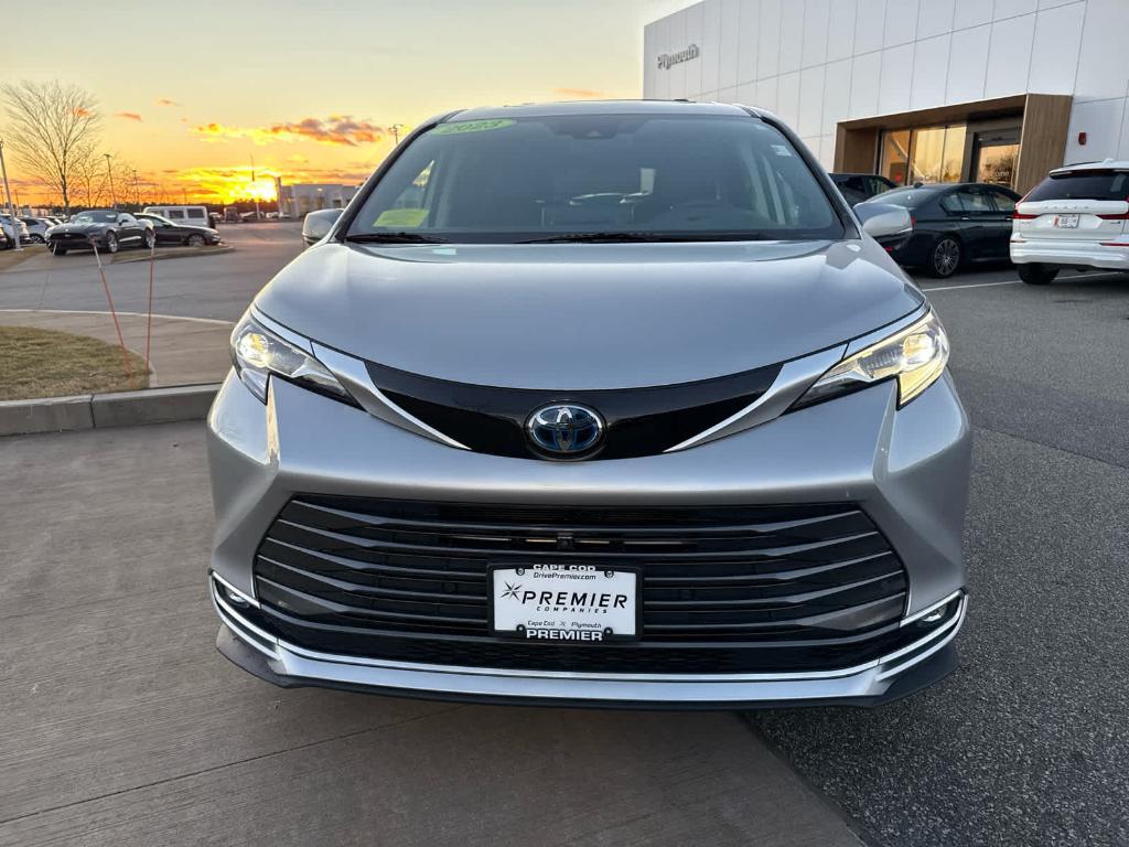 used 2023 Toyota Sienna car, priced at $50,500