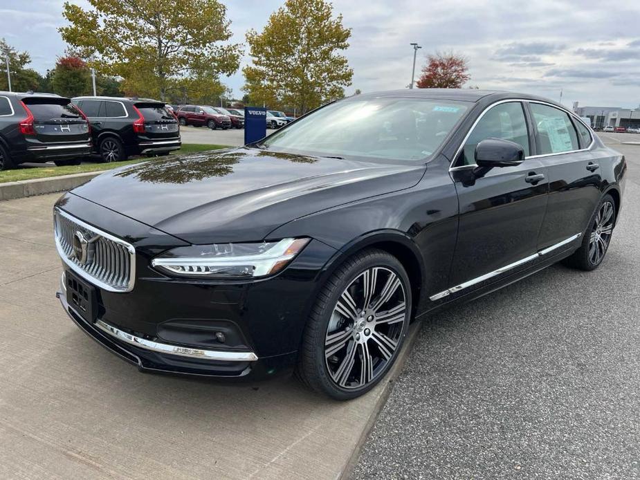 new 2025 Volvo S90 car, priced at $65,095