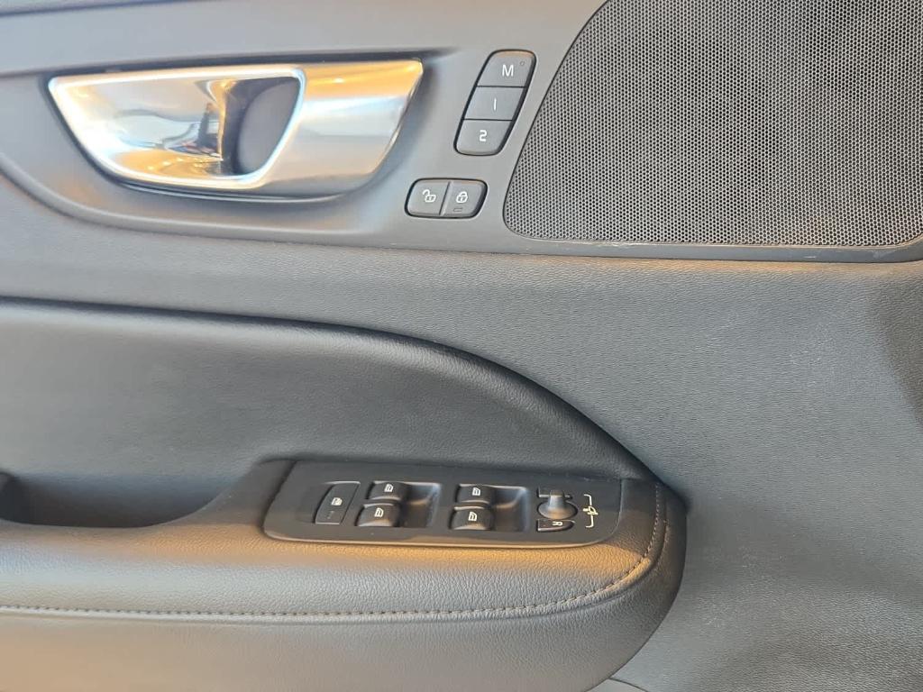 used 2023 Volvo S60 car, priced at $31,600