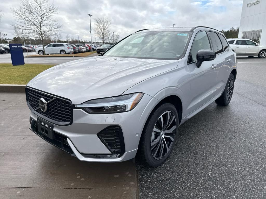 new 2025 Volvo XC60 car, priced at $56,525