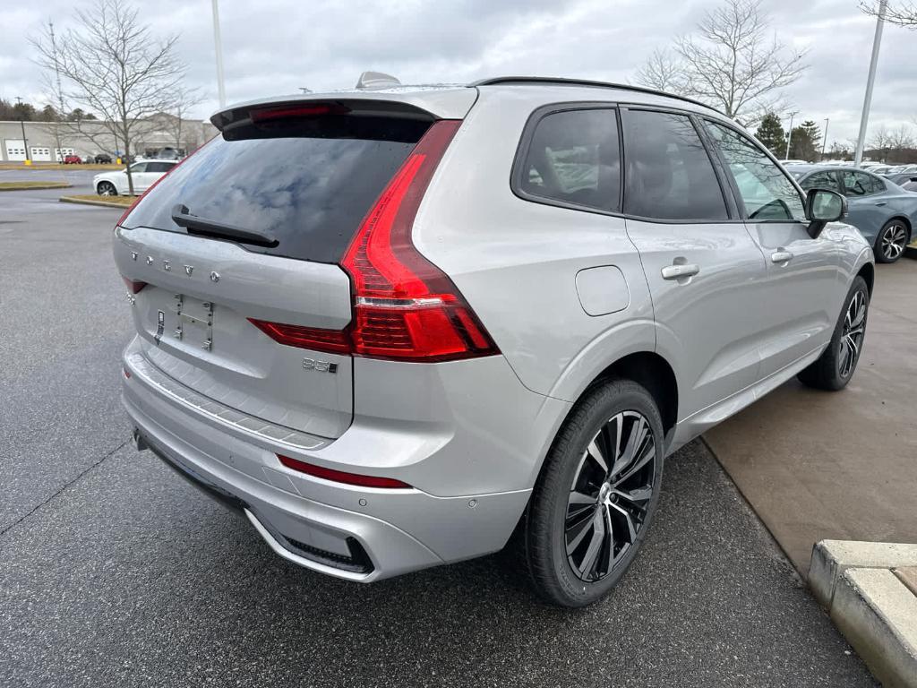 new 2025 Volvo XC60 car, priced at $56,525