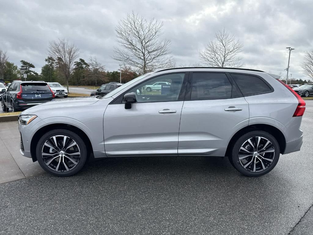 new 2025 Volvo XC60 car, priced at $56,525