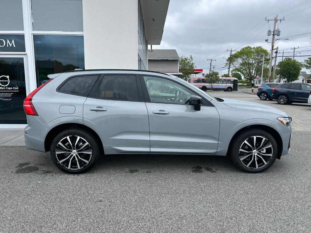 new 2025 Volvo XC60 car, priced at $55,360