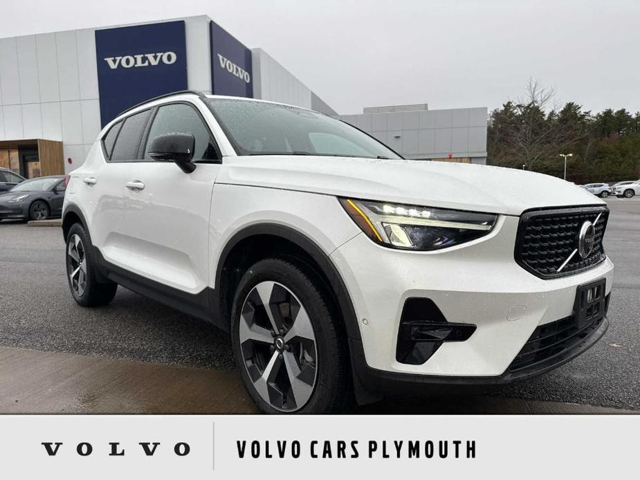 used 2024 Volvo XC40 car, priced at $35,900