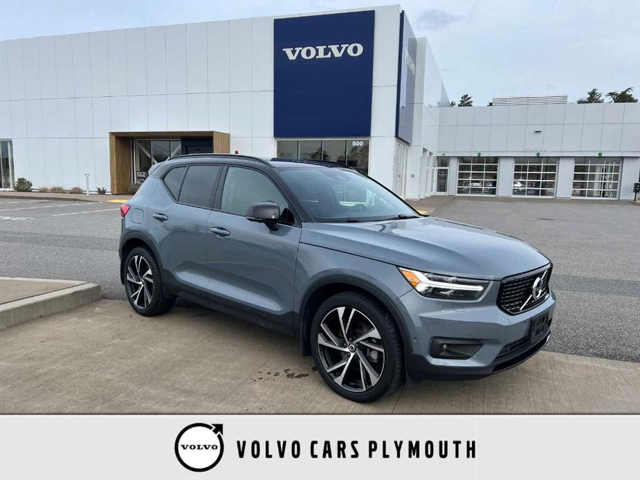 used 2022 Volvo XC40 car, priced at $33,200