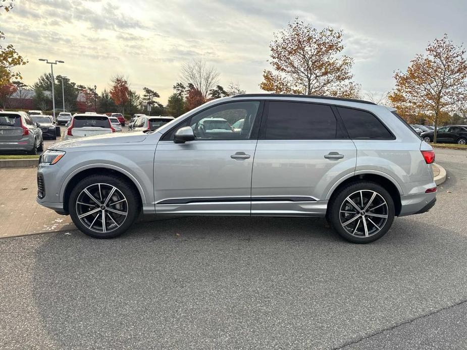 used 2025 Audi Q7 car, priced at $64,900