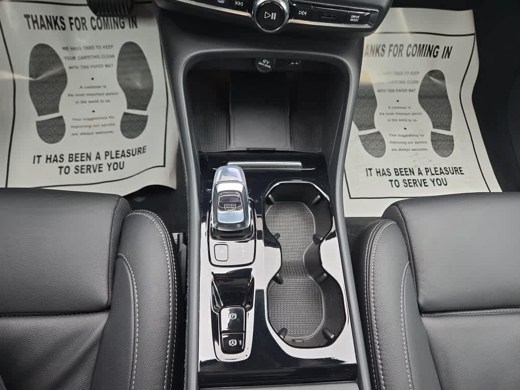 used 2022 Volvo XC40 car, priced at $32,900