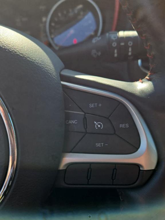 used 2019 Jeep Compass car, priced at $18,400