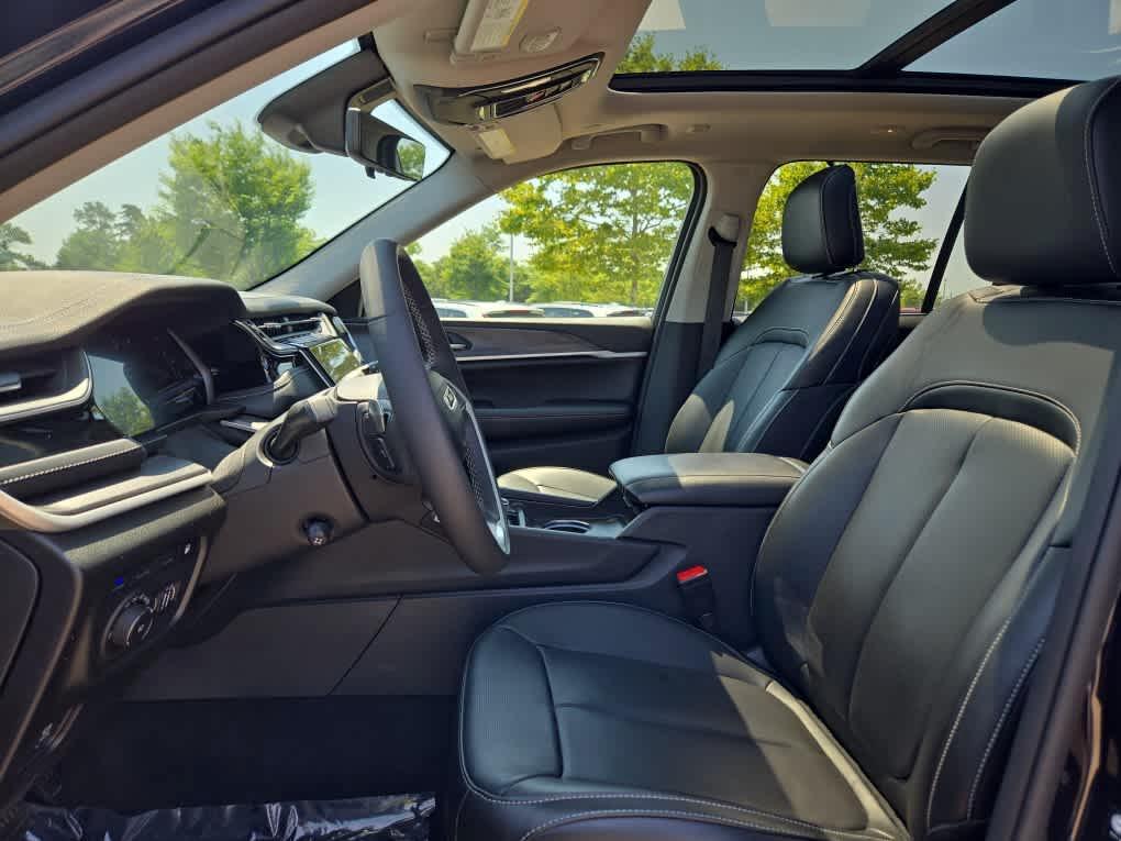 used 2023 Jeep Grand Cherokee 4xe car, priced at $33,900