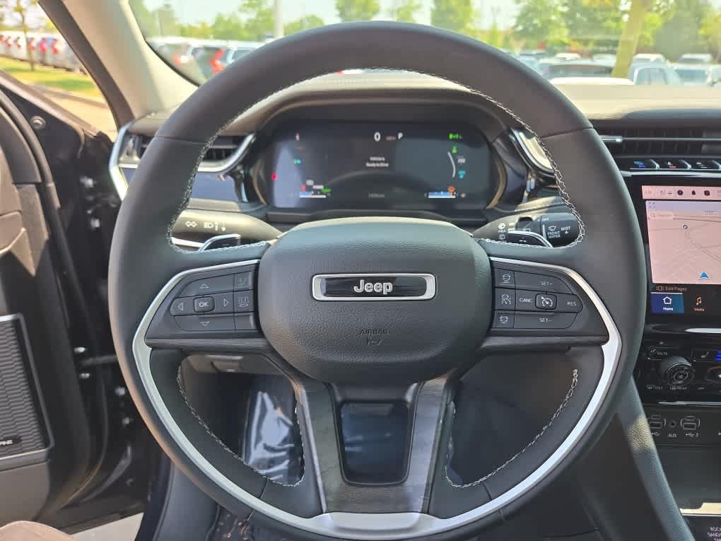 used 2023 Jeep Grand Cherokee 4xe car, priced at $33,900