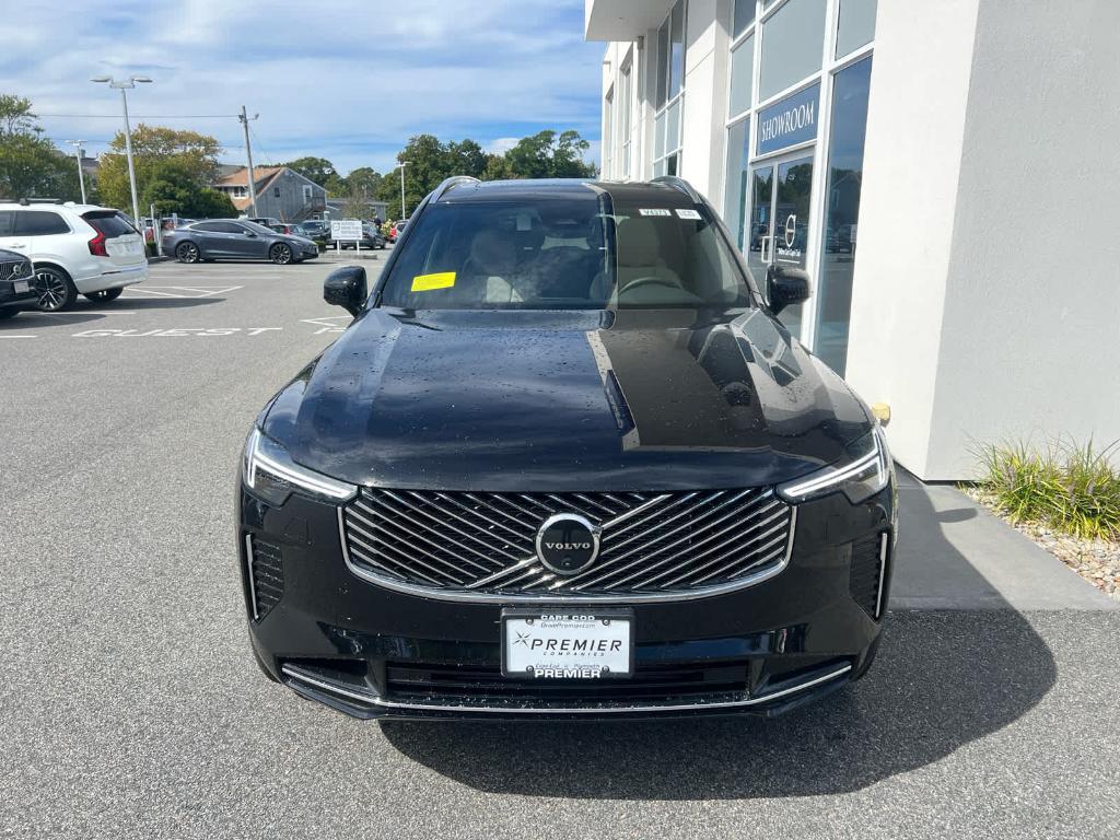 new 2025 Volvo XC90 Plug-In Hybrid car, priced at $78,805