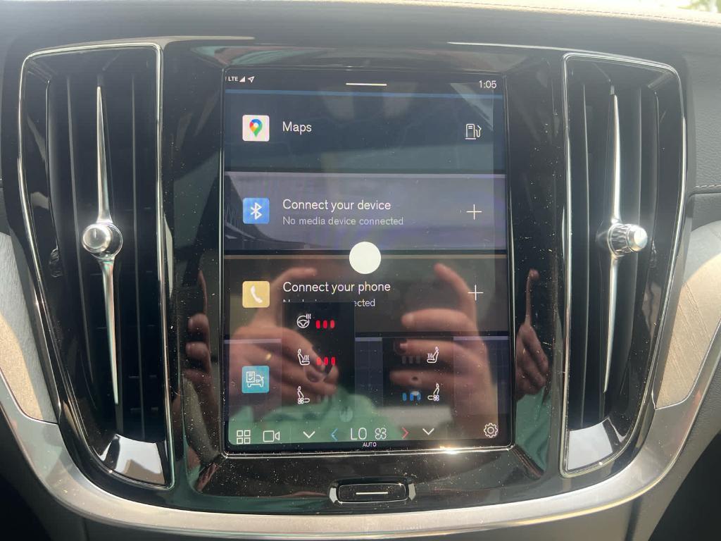 new 2025 Volvo V60 Cross Country car, priced at $58,905