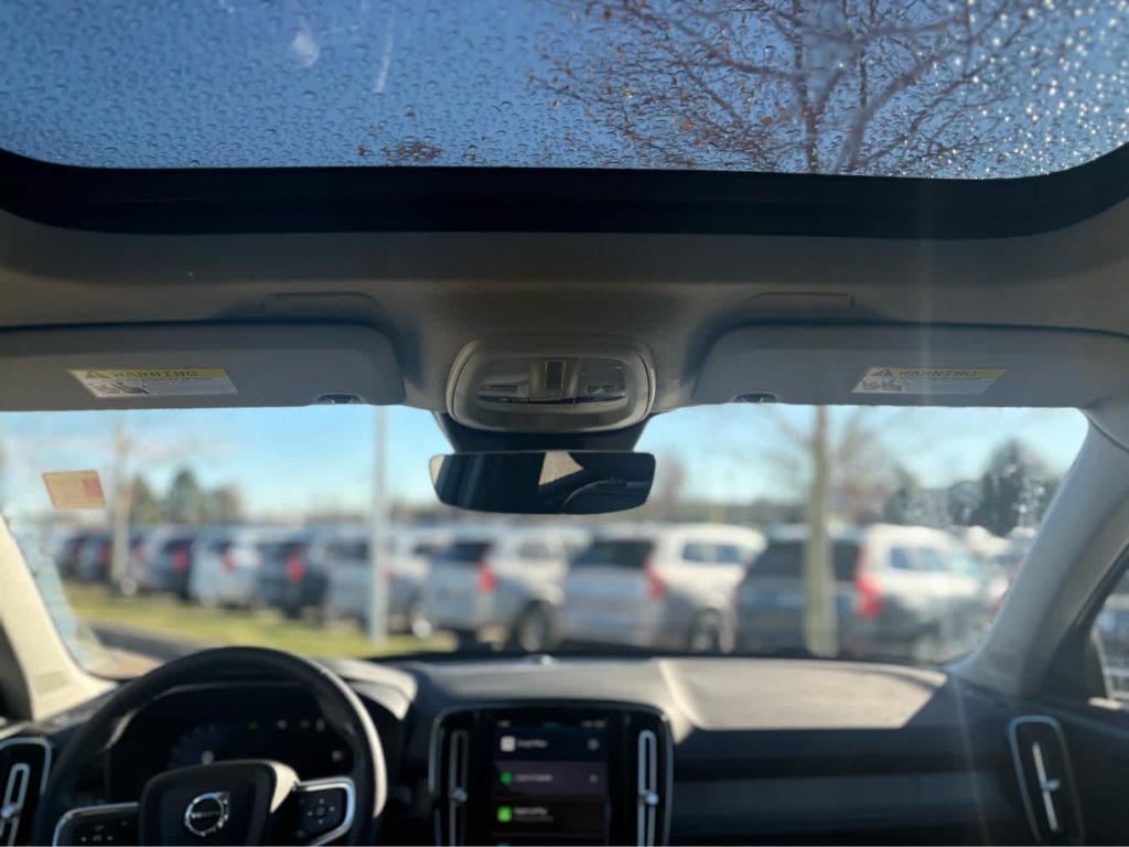 used 2023 Volvo XC40 car, priced at $28,900