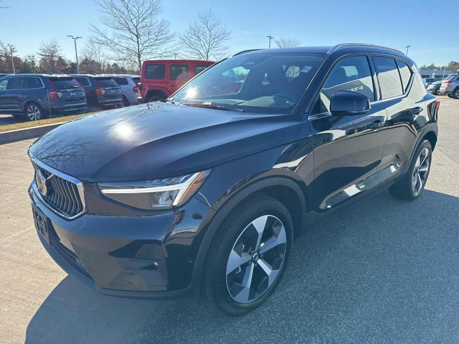 used 2024 Volvo XC40 car, priced at $33,900