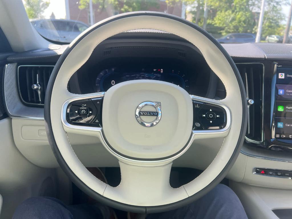 new 2025 Volvo XC60 car, priced at $60,660
