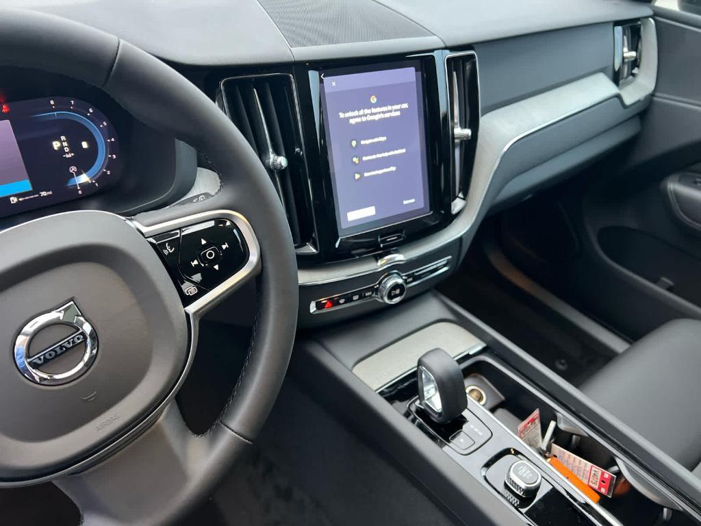 new 2025 Volvo XC60 car, priced at $55,335