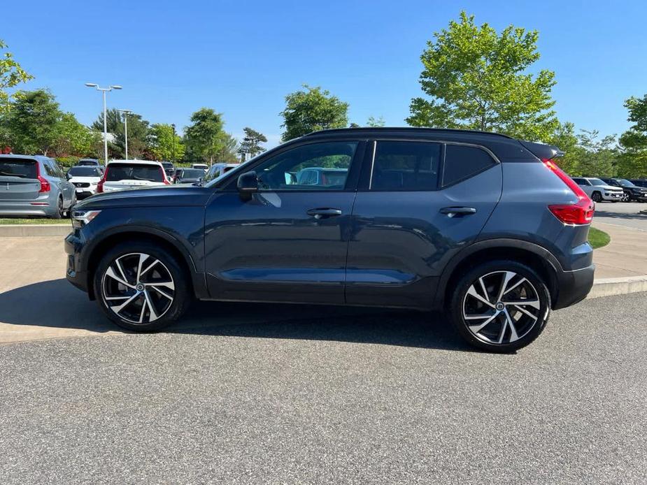 used 2022 Volvo XC40 car, priced at $34,900