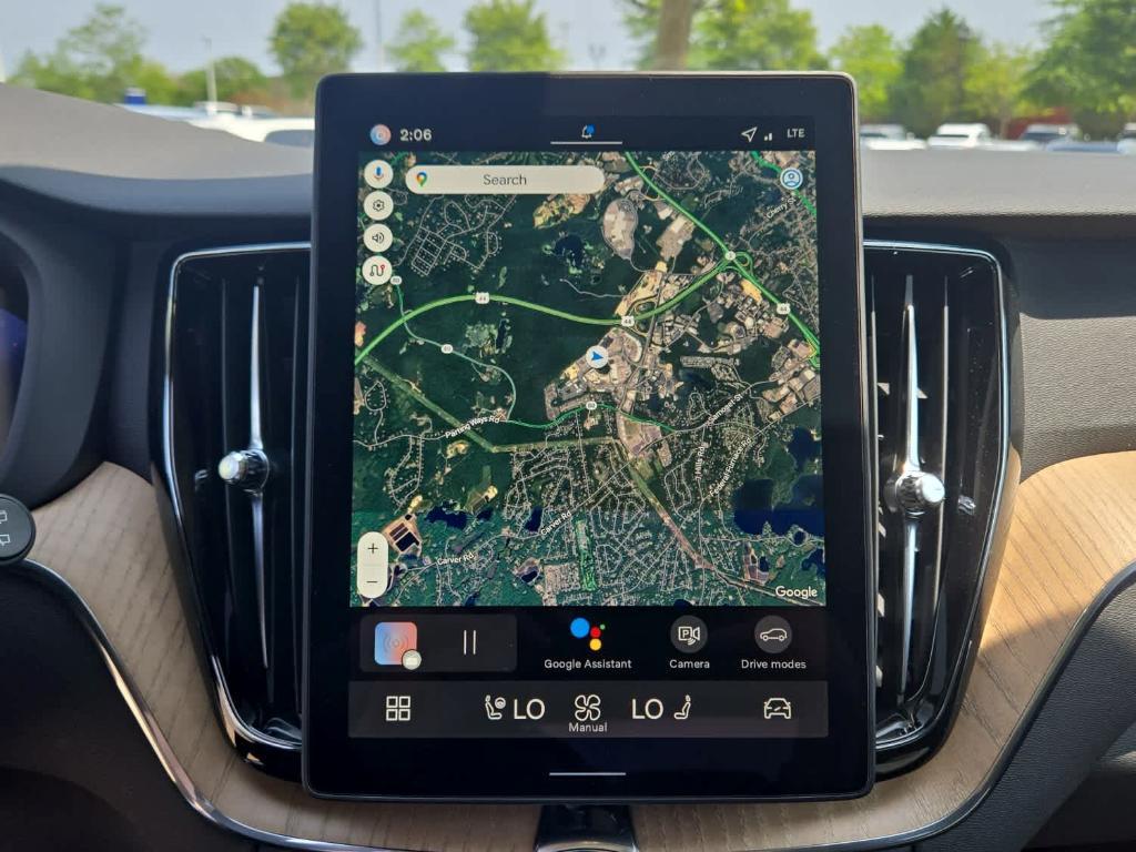 new 2026 Volvo XC60 car, priced at $57,985