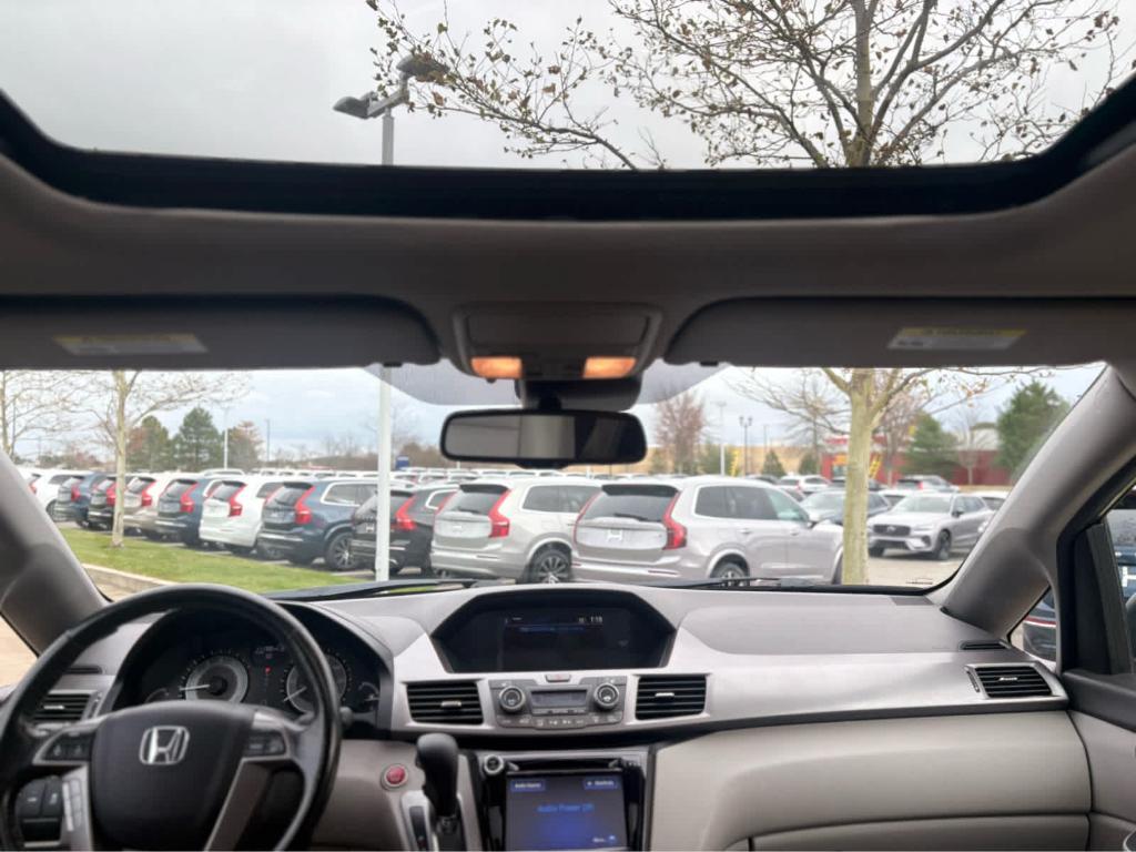 used 2015 Honda Odyssey car, priced at $13,900