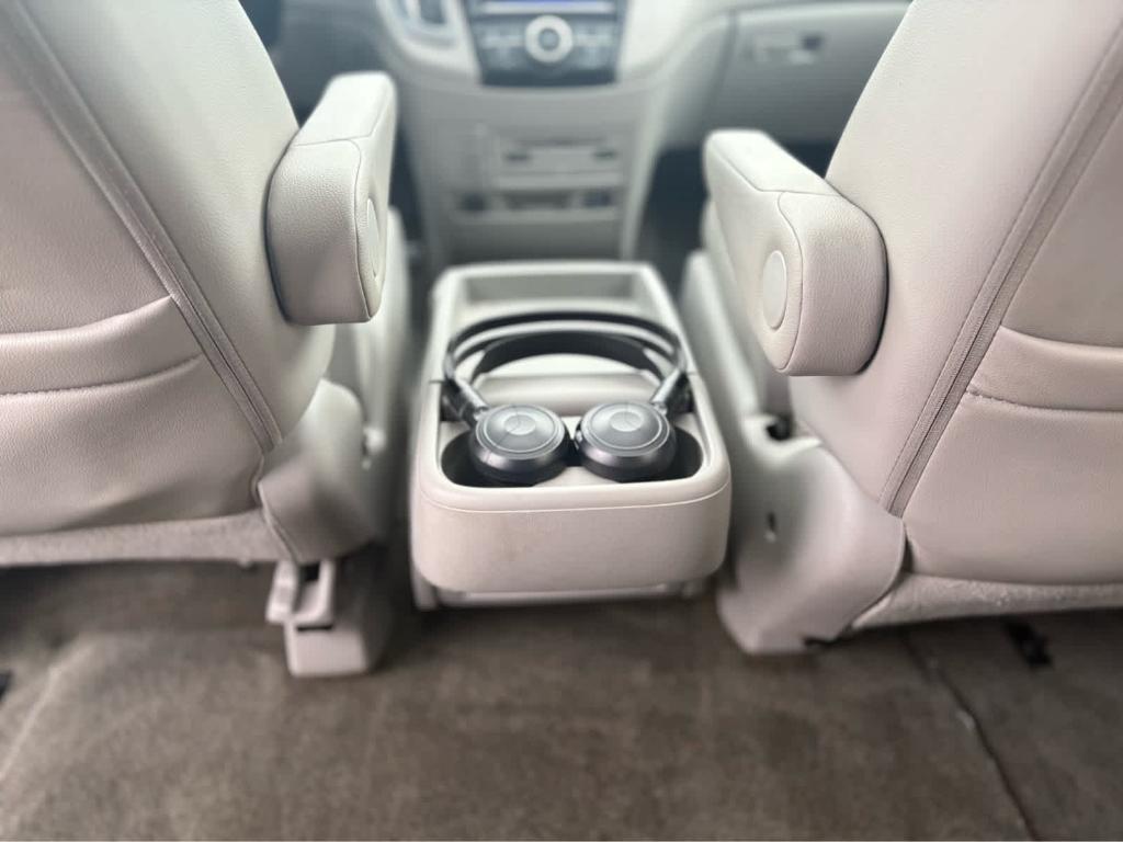 used 2015 Honda Odyssey car, priced at $13,900