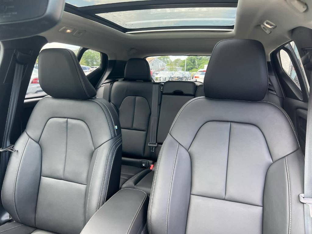 new 2026 Volvo XC40 car, priced at $48,000