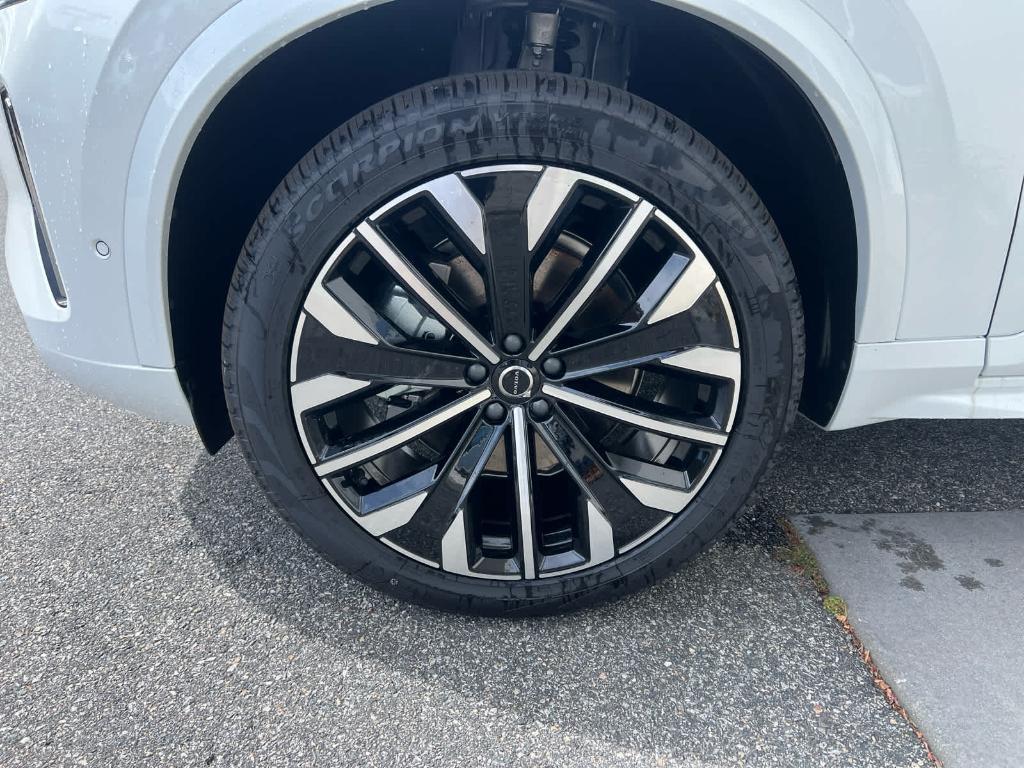 new 2026 Volvo XC90 car, priced at $71,825