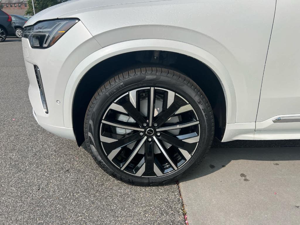 new 2026 Volvo XC90 car, priced at $71,825