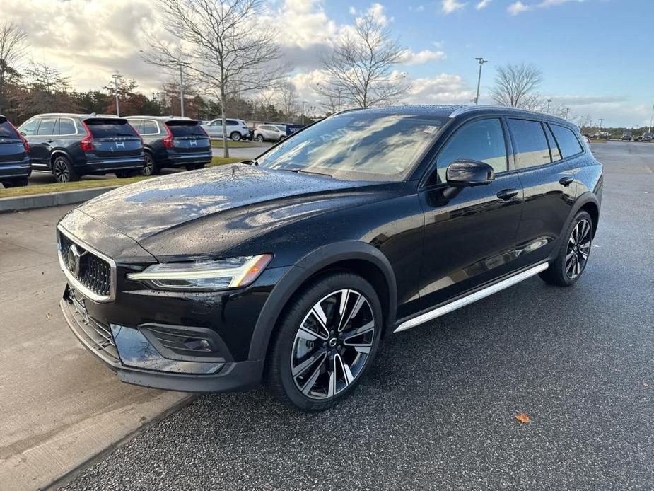 used 2023 Volvo V60 Cross Country car, priced at $42,400