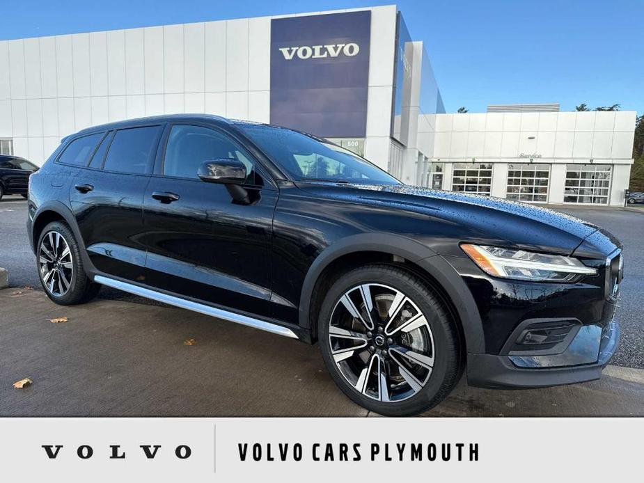 used 2023 Volvo V60 Cross Country car, priced at $42,400