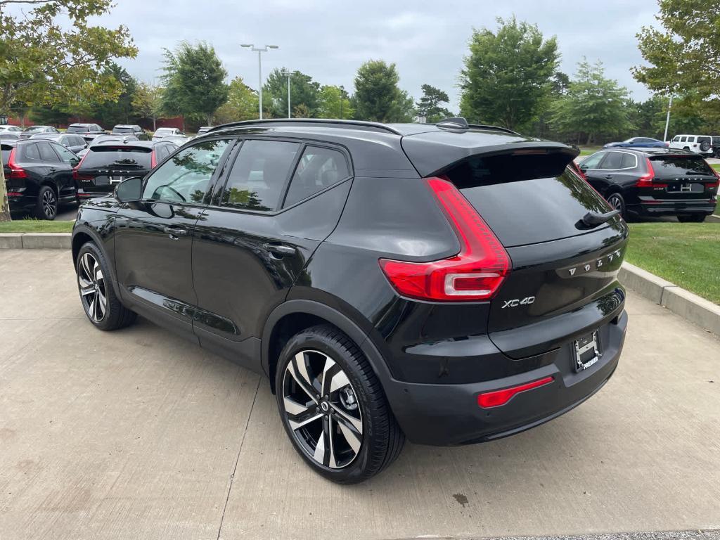 used 2025 Volvo XC40 car, priced at $45,400