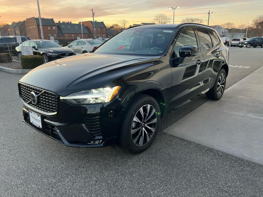 new 2025 Volvo XC60 car, priced at $54,925