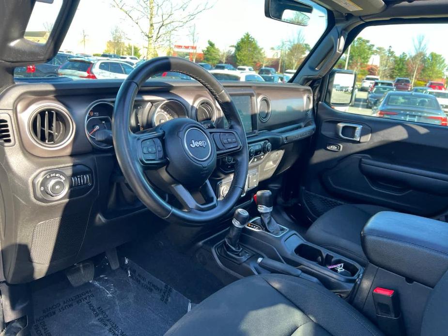 used 2020 Jeep Wrangler Unlimited car, priced at $31,900