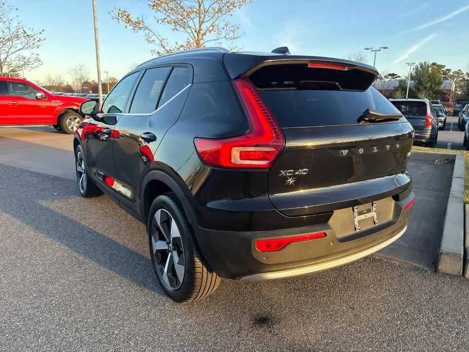 new 2024 Volvo XC40 car