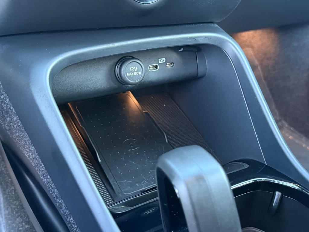 used 2025 Volvo XC40 car, priced at $33,900