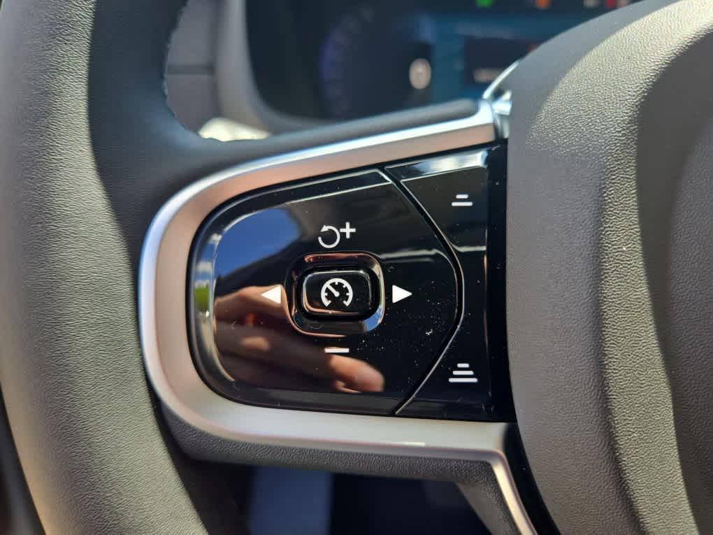 new 2026 Volvo XC90 car, priced at $71,825