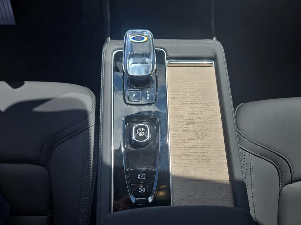 new 2026 Volvo XC90 car, priced at $71,825