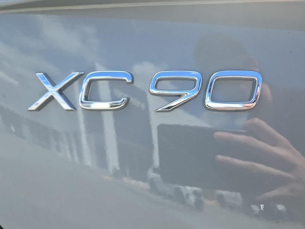 new 2026 Volvo XC90 car, priced at $71,825